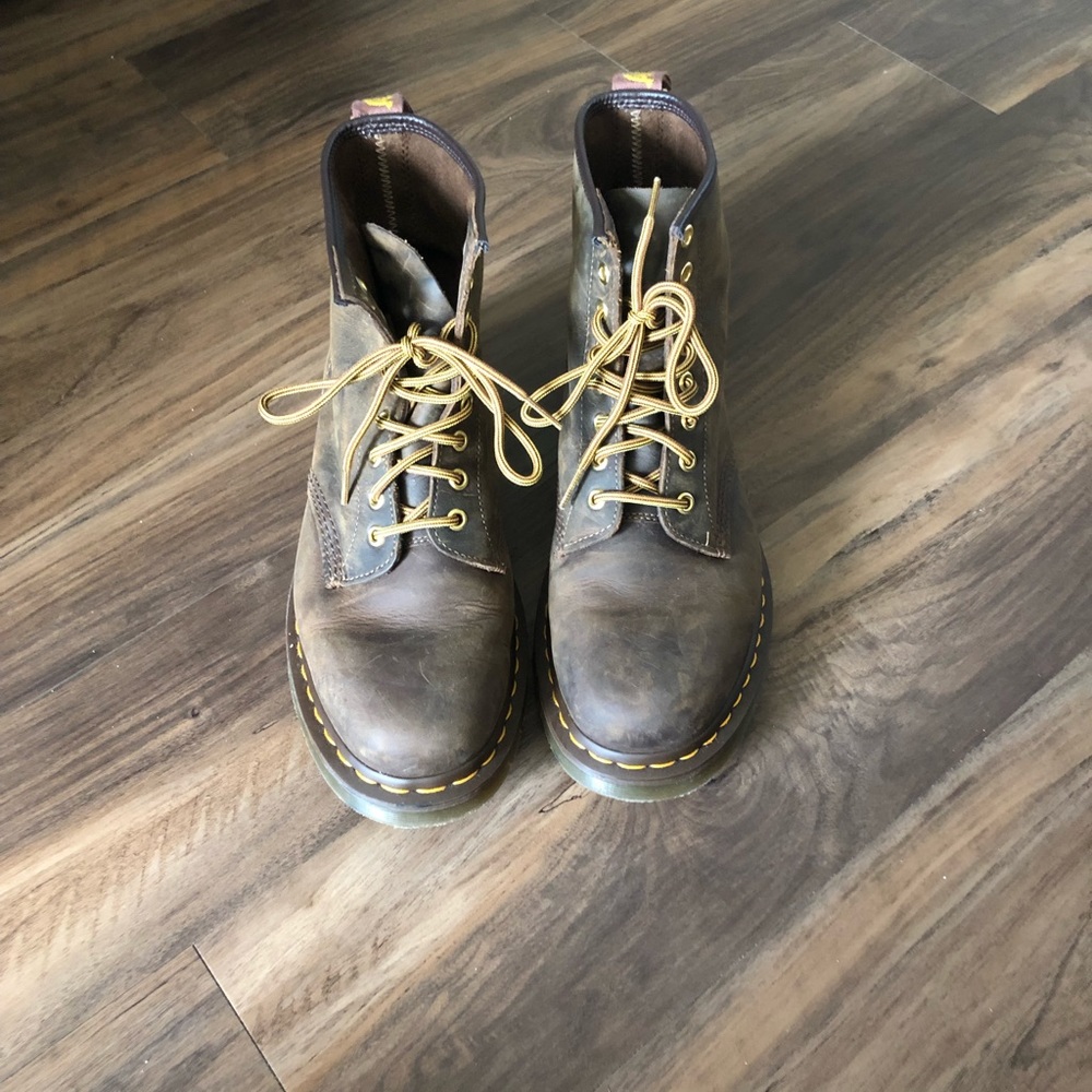 Dr. Martens 1460 Boots